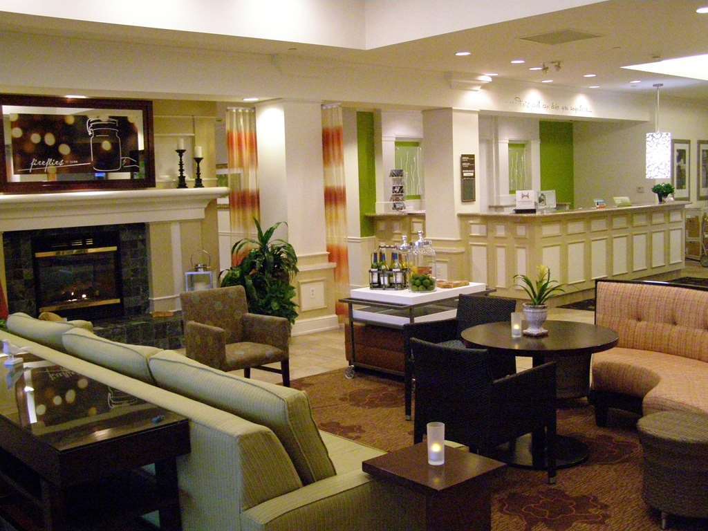 Hilton Garden Inn Kansas City/Kansas Interior foto
